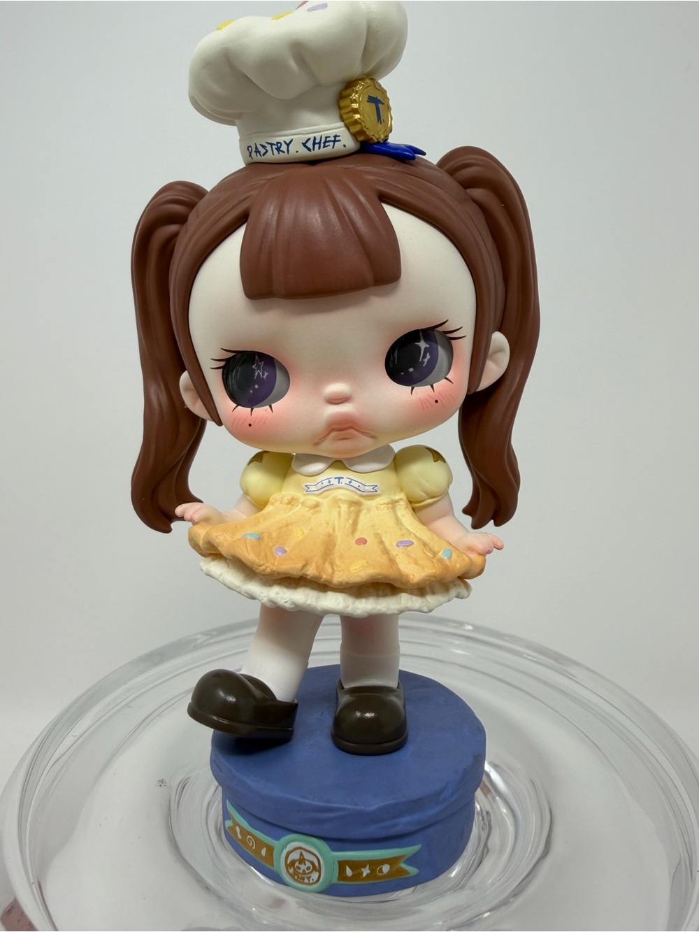TINY TINY MASTER PASTRY CHEF Popmart SUGAR CANDY THERAPY Series Vinyl Figure